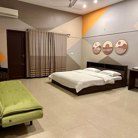 Costa Verde Luxury Seafront Villa Chennai Dış mekan fotoğraf